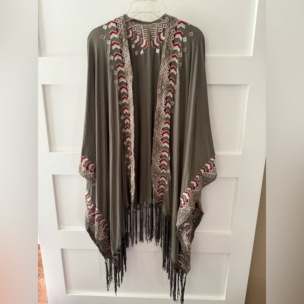 POL Green and Red Geometric one size Boho Shawl